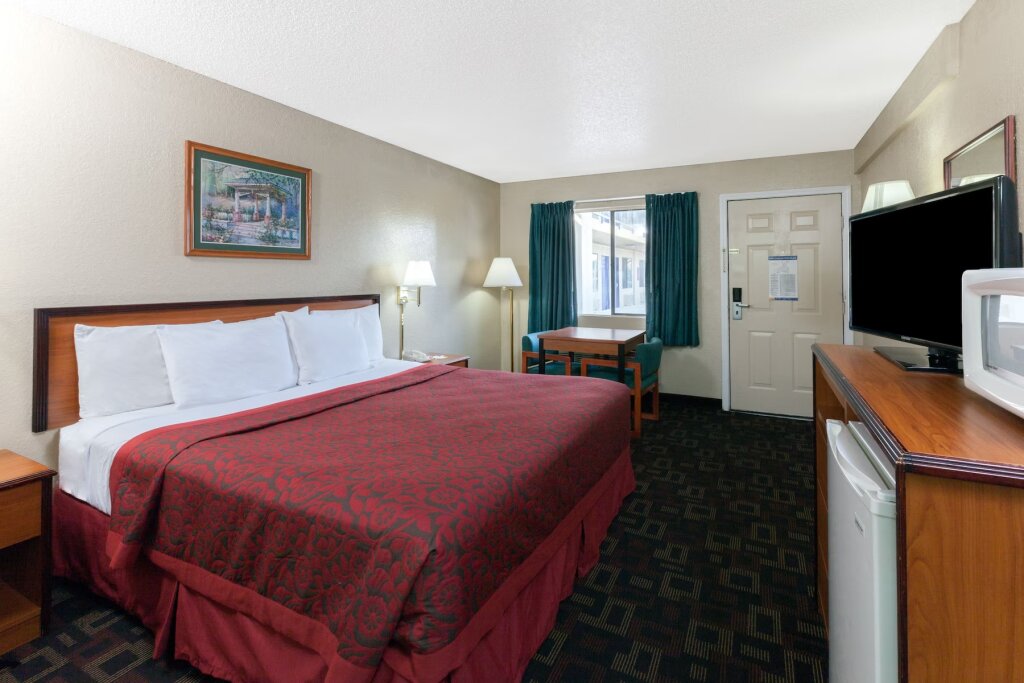 Standard chambre Days Inn by Wyndham Oklahoma City West
