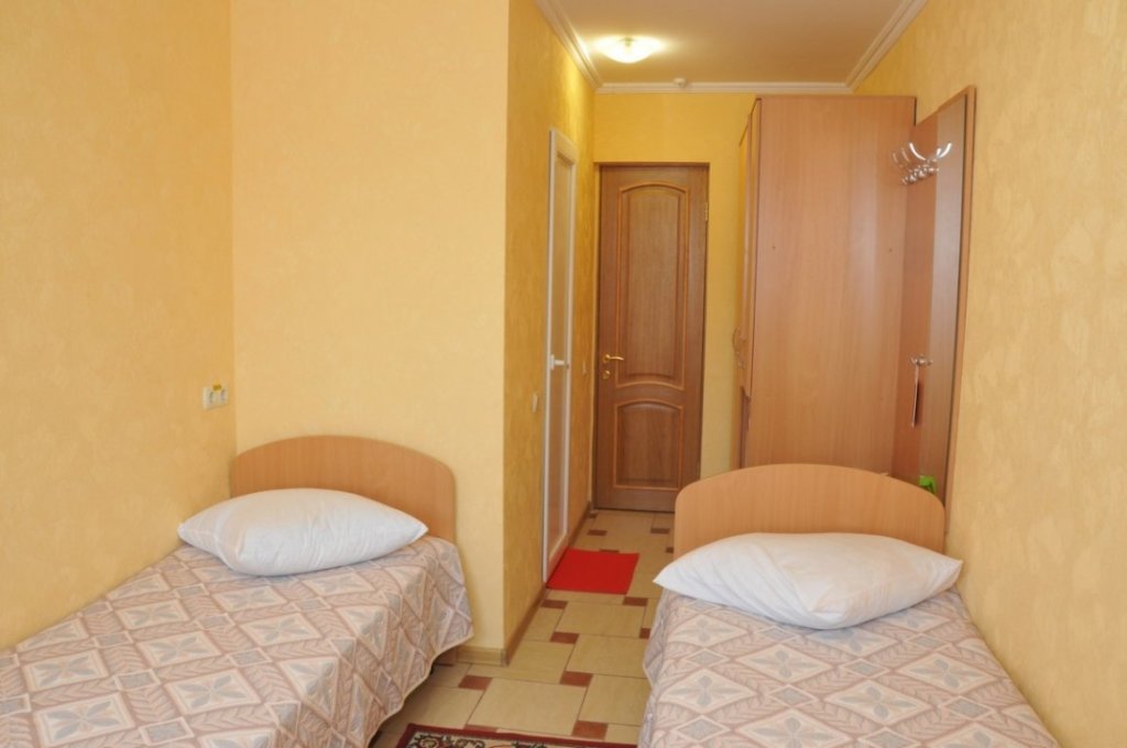 Standard Small Doppel Zimmer Kurortny Hotel Atelika Gorizont Alushta  2**