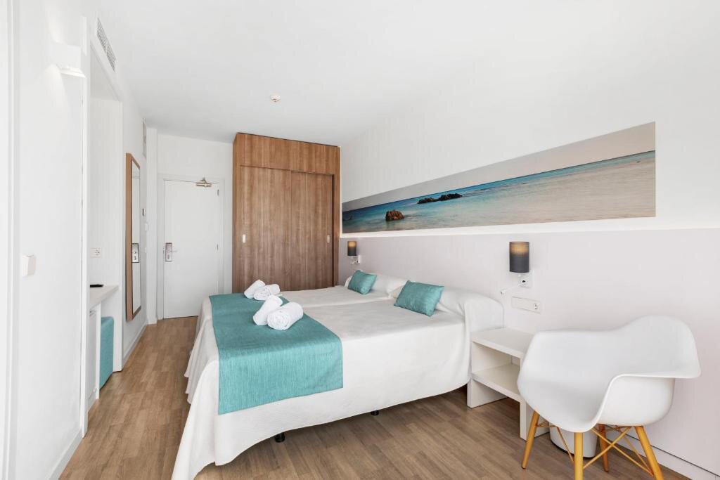 Doppel Zimmer mit Balkon AluaSun Continental Park Hotel & Apartments