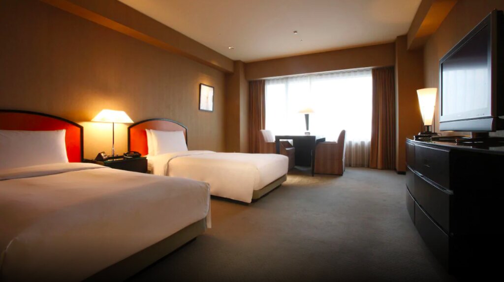 Номер Deluxe Grand Prince Hotel Osaka Bay