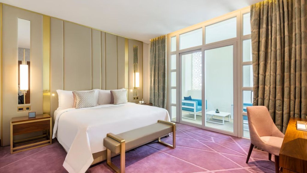 Двухместный люкс Grand Deluxe Отель Al Messila, a Luxury Collection Resort & Spa, Doha