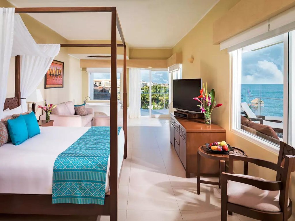 Honeymoon Double Suite oceanfront Azul Beach Resort Sensatori Mexico