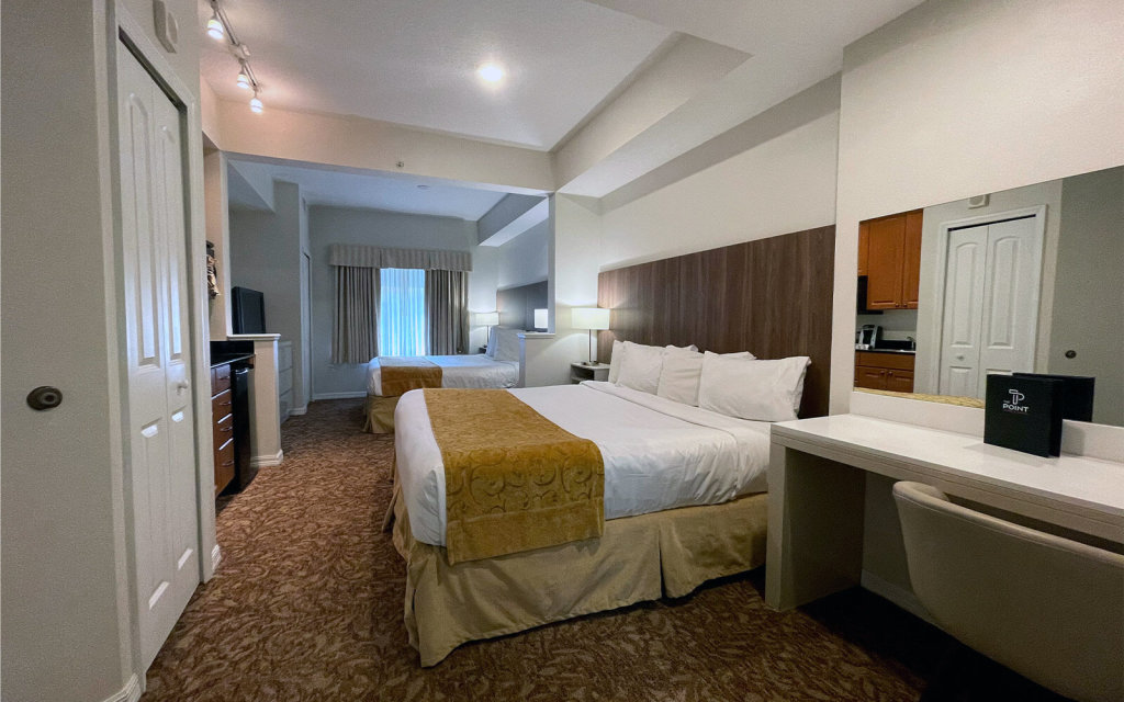 Suite The Point Hotel & Suites Universal