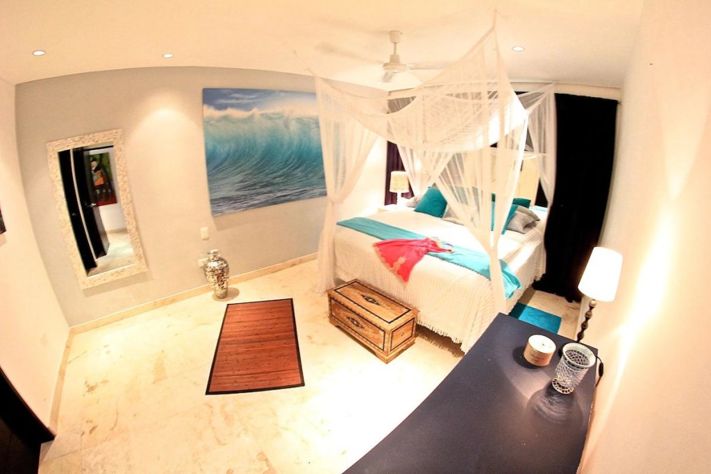 Четырёхместное кондо Luxury с 2 комнатами с видом на океан The Elements Oceanfront & Beachside Condo Hotel