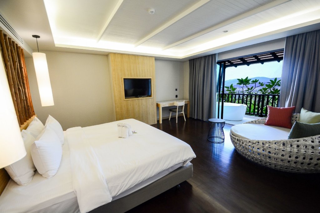 Полулюкс Andaman Cannacia Resort & Spa - SHA Extra Plus