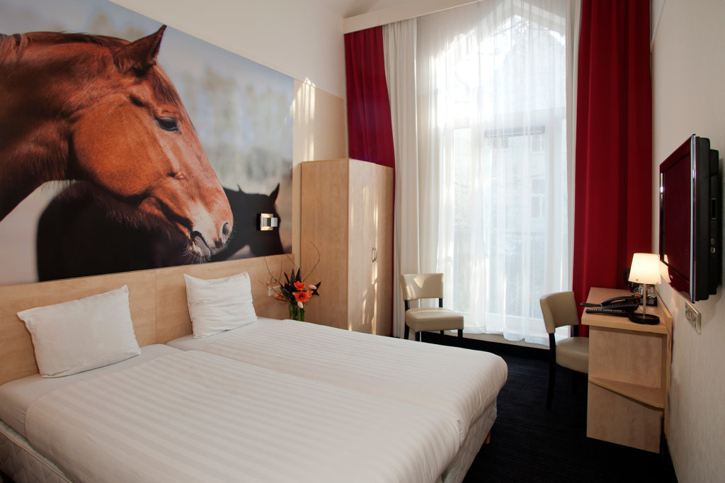 Двухместный номер Comfort Hotel Iron Horse Amsterdam