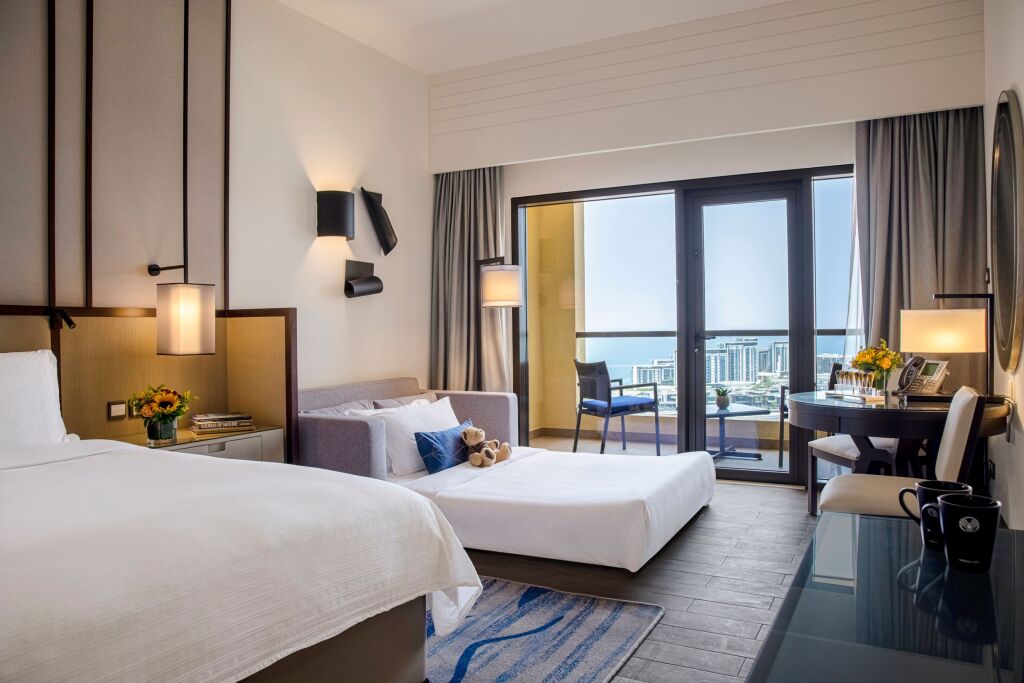 Amwaj Rotana, Jumeirah Beach - Dubai