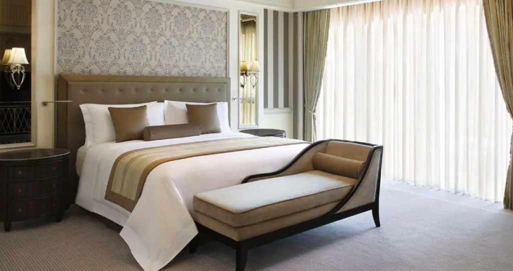 Двухместный люкс Diplomat Habtoor Palace Dubai, LXR Hotels & Resorts