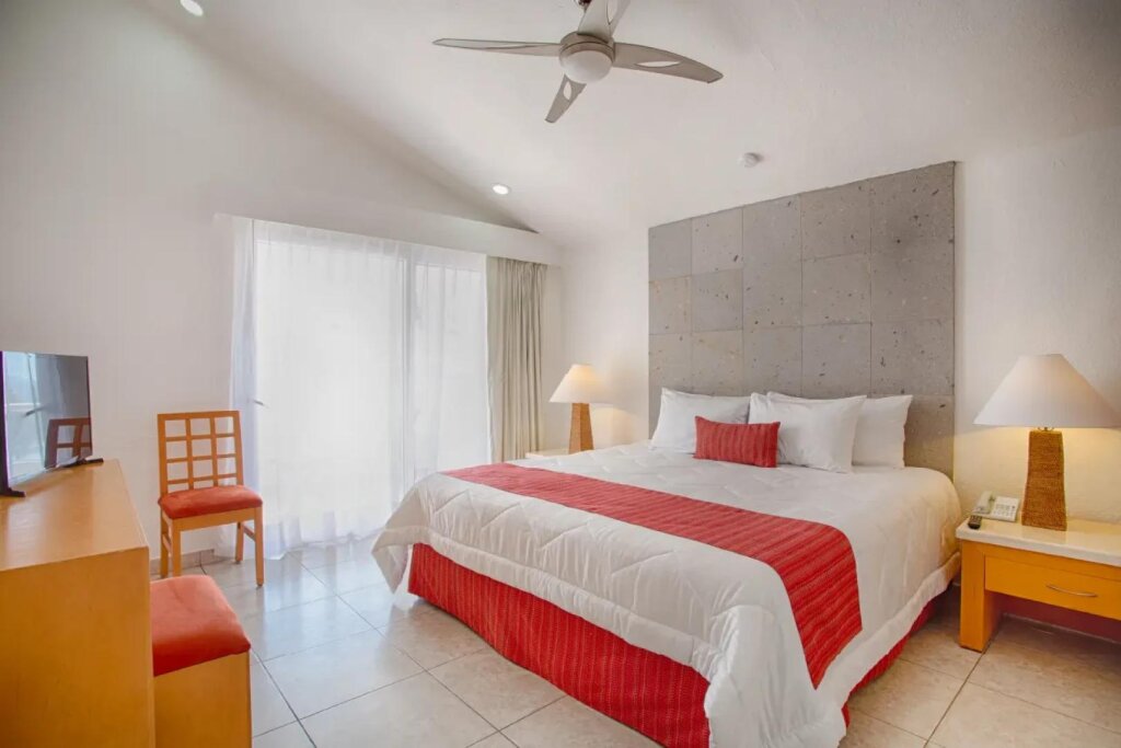 Suite 1 dormitorio Suites Family Emotion By Marival Resort All Inclus