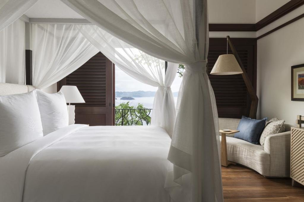 Люкс Canopy Premier Plunge Pool с 3 комнатами Отель Four Seasons Resort Costa Rica at Peninsula Papagayo