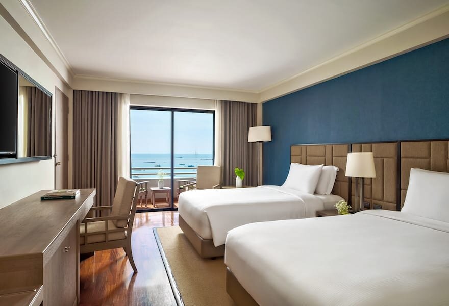 Люкс Avani с 2 комнатами с видом на море Avani Pattaya Resort
