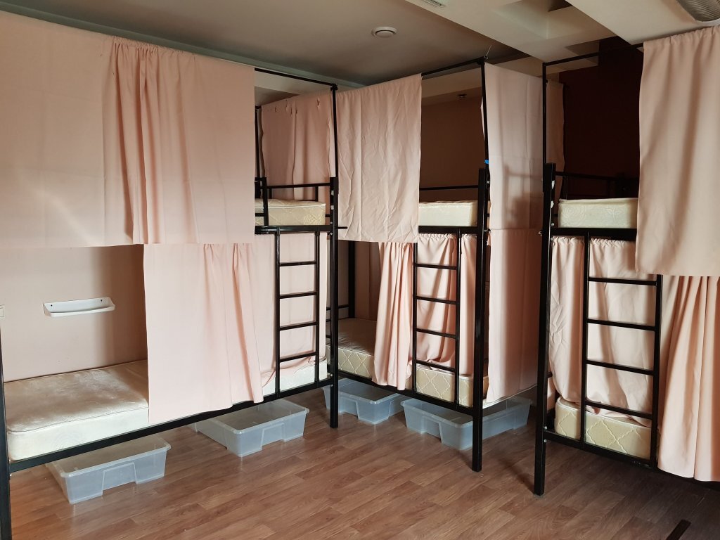 Кровать в общем номере (женский номер) Travel Inn Хостел