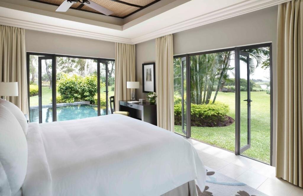 Private Retreat с 4 комнатами Four Seasons Resort Mauritius at Anahita