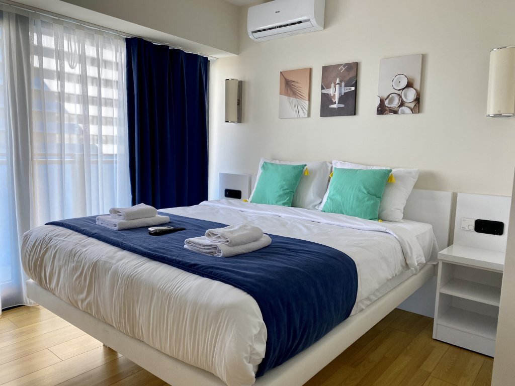 2 Bedrooms Suite with balcony Rightapart Apart-Hotel