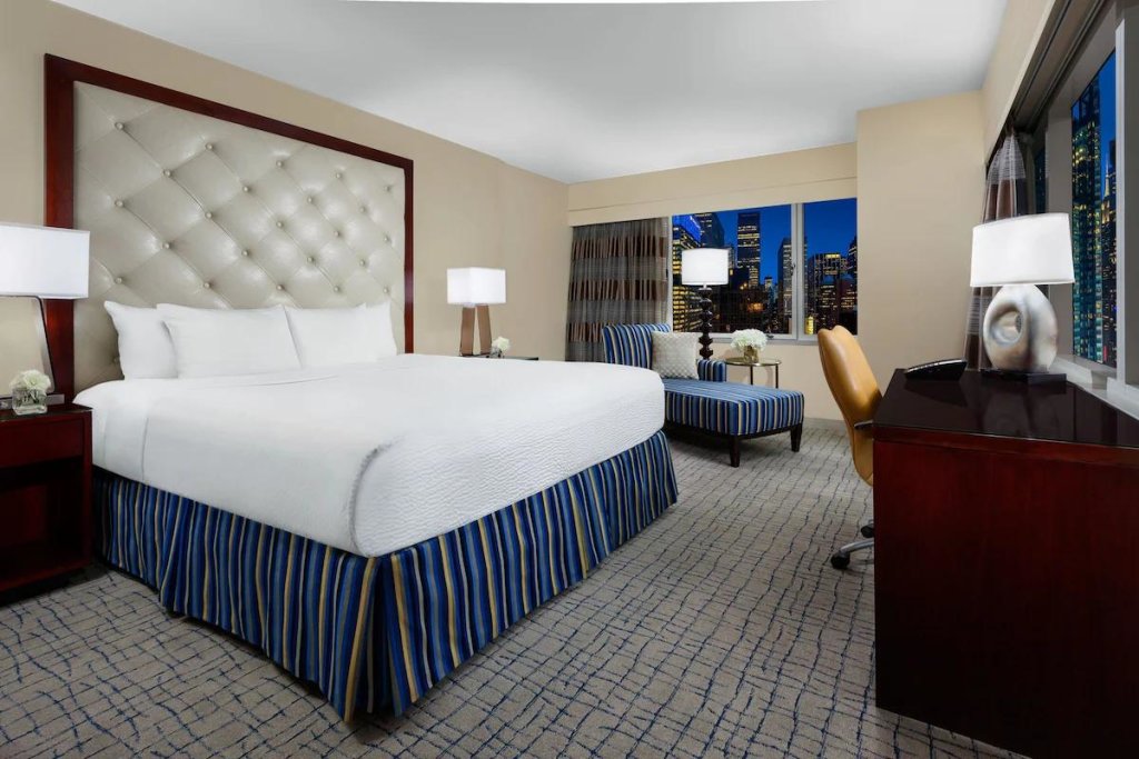 Murphy Suite Parlor Room doppia Crowne Plaza Times Square Manhattan, an IHG Hotel