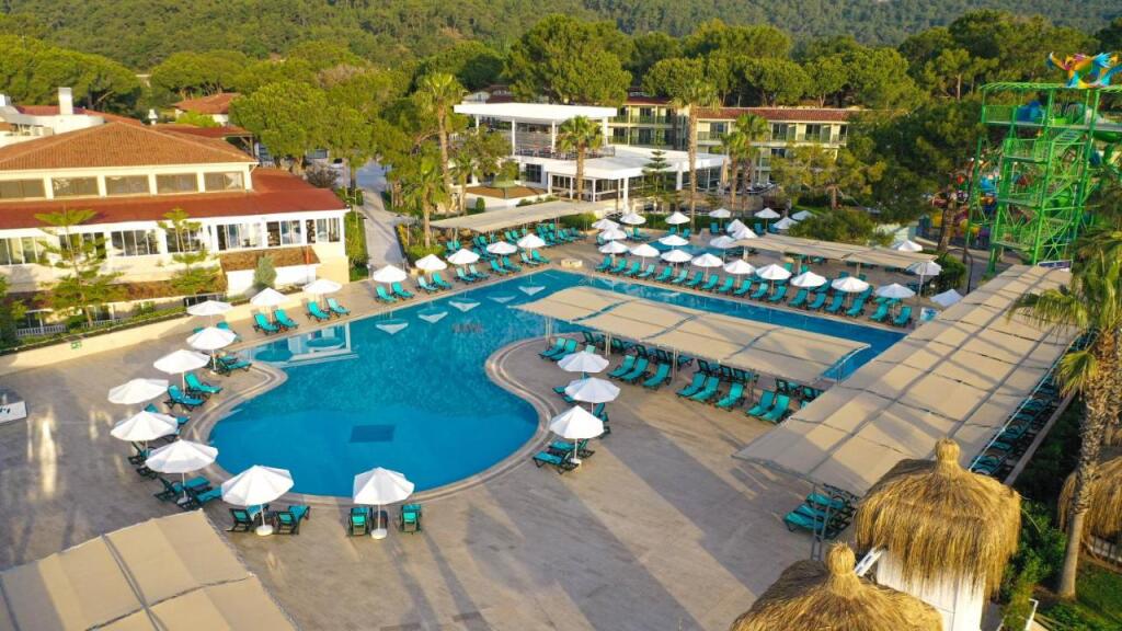 Кемер Бельдиби Бич 5. Отель Crystal Flora Beach Resort Kemer.