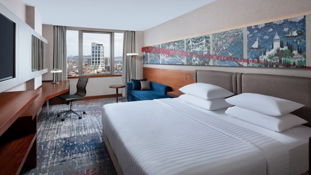 Deluxe Double room Delta Hotels by Marriott Istanbul Levent