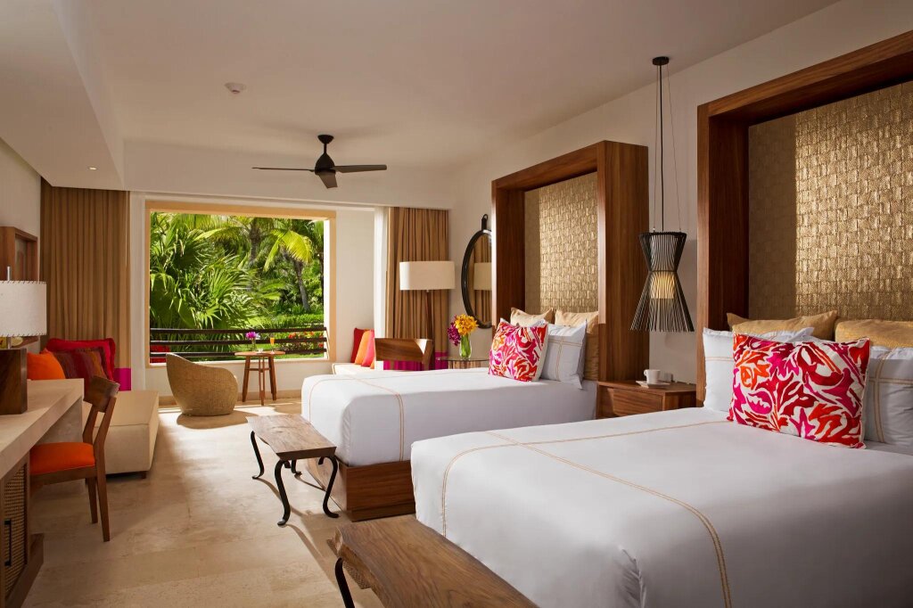Tropical View Doppel Junior-Suite Secrets Akumal Riviera Maya Hotel