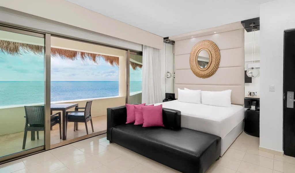 Двухместный люкс Passion oceanfront Desire Riviera Maya Resort All Inclusive - Couples Only