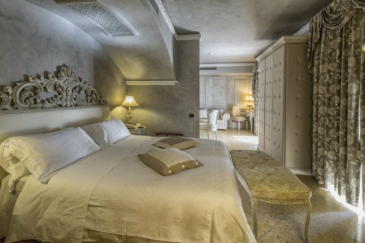 Suite doble Romano Palace Luxury Hotel