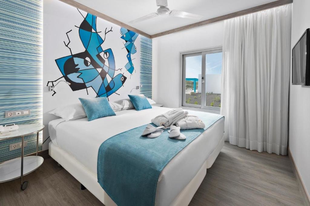 Двухместный полулюкс Confort Elba Lanzarote Royal Village Resort