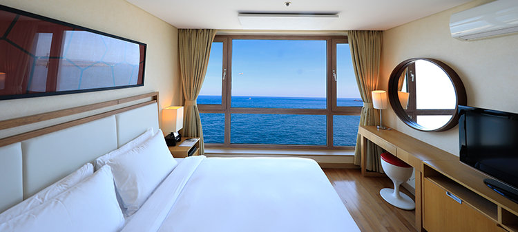 Люкс Home Camping Ocean Suites Jeju Hotel