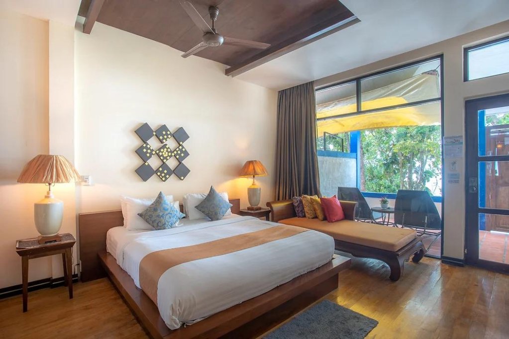 Deluxe Doppel Zimmer mit Meerblick Koh Chang Cliff Beach Resort
