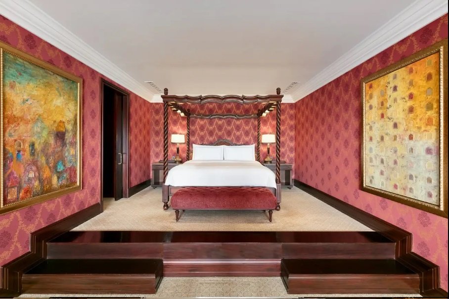 Двухместный люкс Presidential Shangri-La Hotel Apartments Qaryat Al Beri