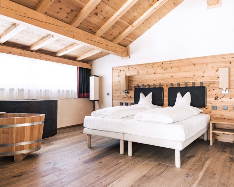 Двухместный люкс Curasoa Dolomites Living Hotel Tirler