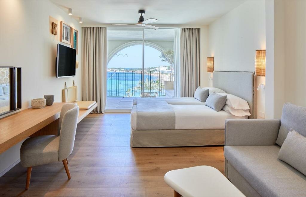 Двухместный полулюкс с видом на море Hotel Blau Parc