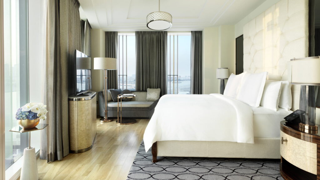 Двухместный люкс Four Seasons executive Four Seasons Hotel Abu Dhabi at Al Maryah Island