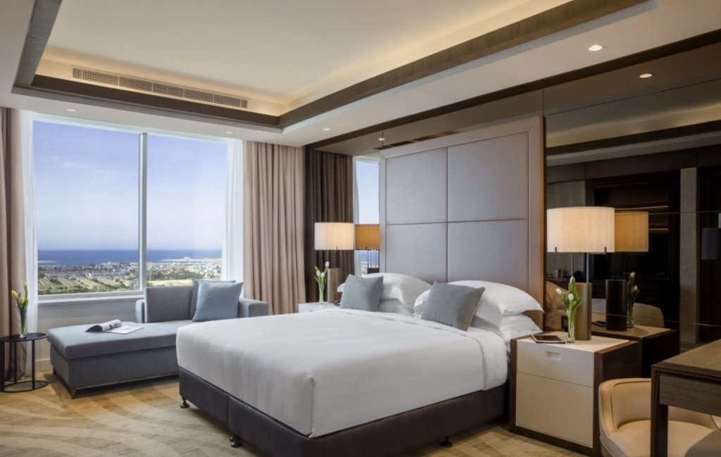 3 Bedrooms Spacious Apartment Towers Rotana - Dubai