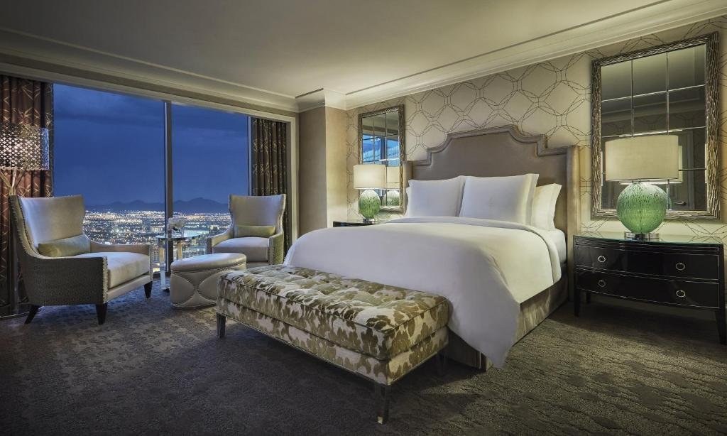 Двухместный люкс Strip view c 1 комнатой Отель Four Seasons Las Vegas