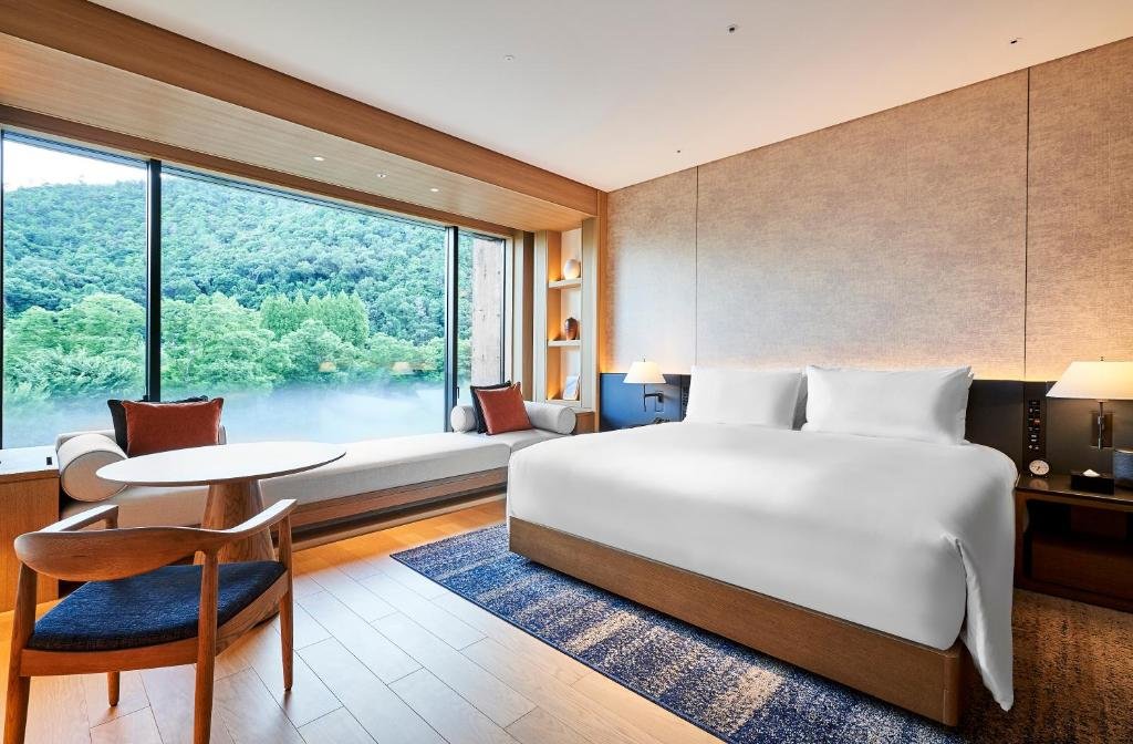Habitación doble Premier Deluxe ROKU KYOTO, LXR Hotels & Resorts