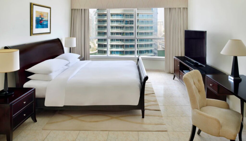 Люкс пентхаус Dubai Marriott Harbour Hotel And Suites