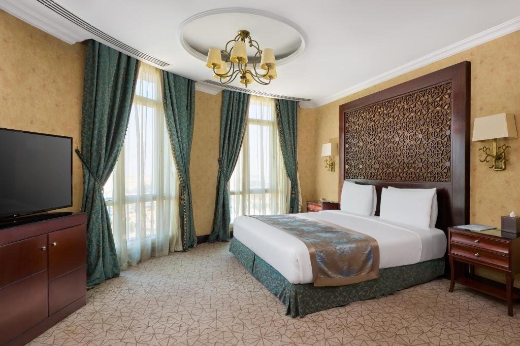Двухместный люкс Maxim Отель Royal Maxim Palace Kempinski Cairo