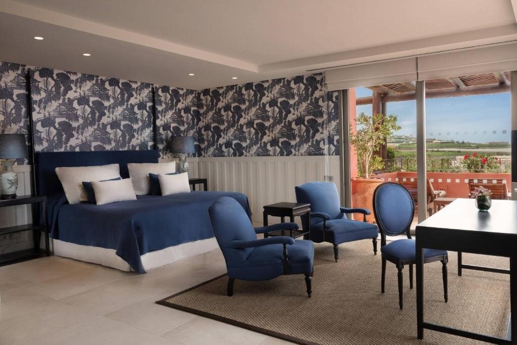 Четырёхместный люкс Royal The Ritz-Carlton Tenerife, Abama