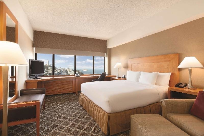 Premium floor Double Suite Hilton San Francisco Financial District