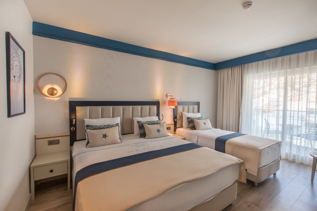 Standard Zimmer mit Landblick Maxeria Blue Didyma