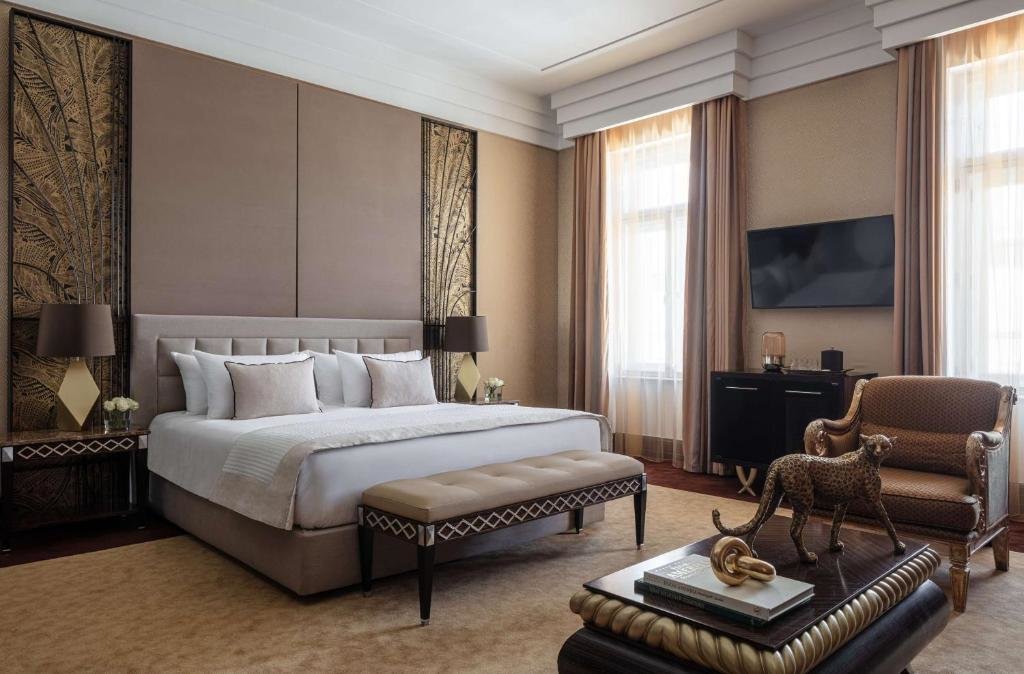 Двухместный полулюкс Anantara New York Palace Budapest - A Leading Hotel of the World