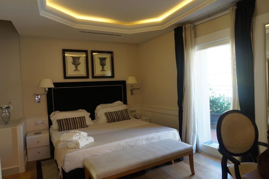 Люкс Master Trevi Palace Luxury Inn