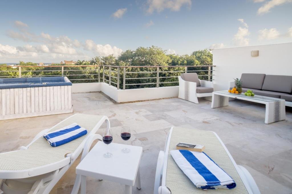 Шестиместный Private Rooftop пентхаус с 2 комнатами Luxurious & Central Condo In Playa Steps From The Beach