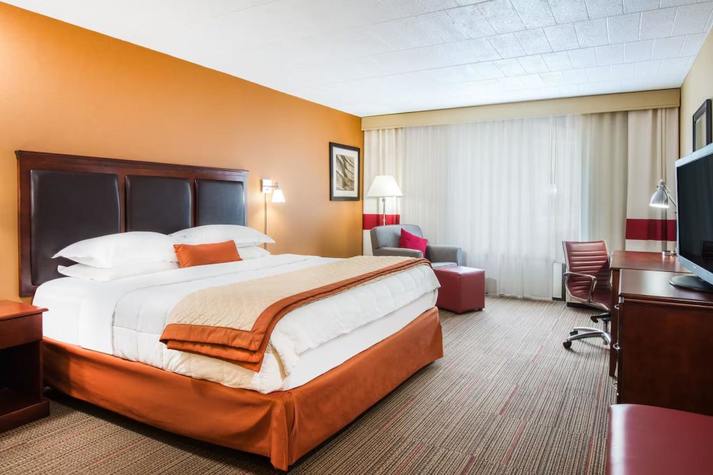 Accessible Double room Wyndham Garden Inn Pittsburgh Airport