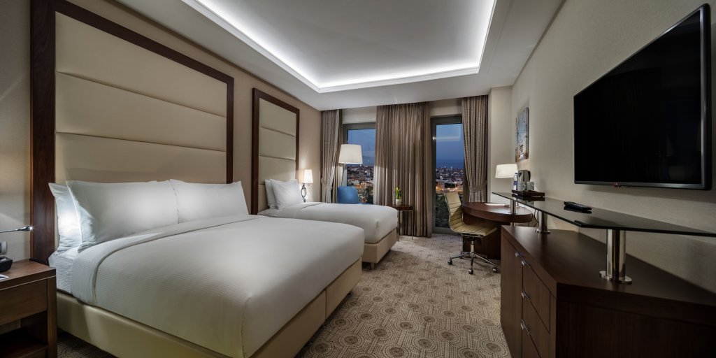 Двухместный номер Accessible Doubletree By Hilton Istanbul Topkapi