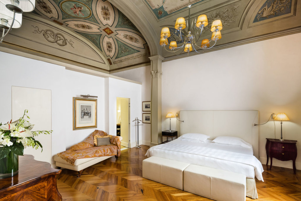2 Bedrooms Santa Croce Royal Quadruple Suite Relais Santa Croce