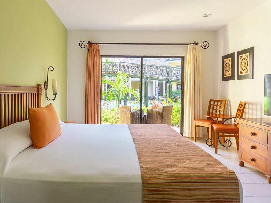 Comfort room Catalonia Riviera Maya Resort & Spa