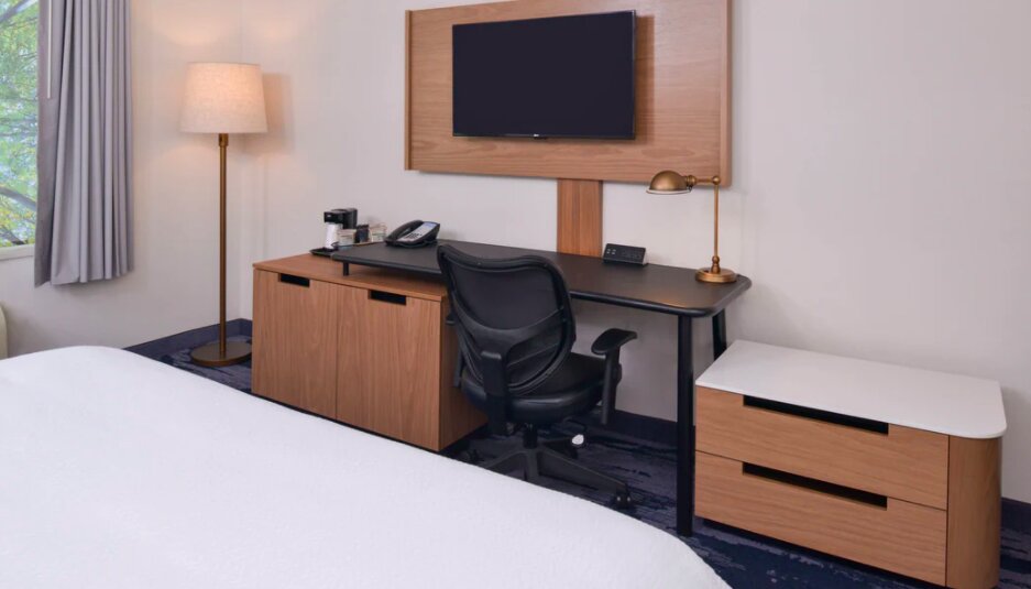 Номер Fairfield Inn & Suites by Marriott Pittsburgh New Stanton