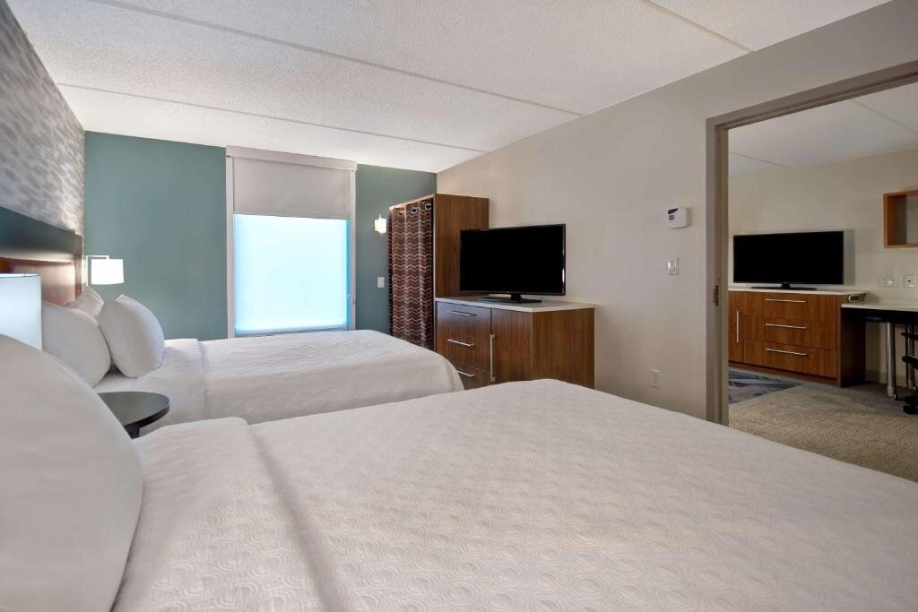 Четырёхместный Accessible  люкс NONSMOKING c 1 комнатой Home2 Suites by Hilton Nashville Vanderbilt, TN