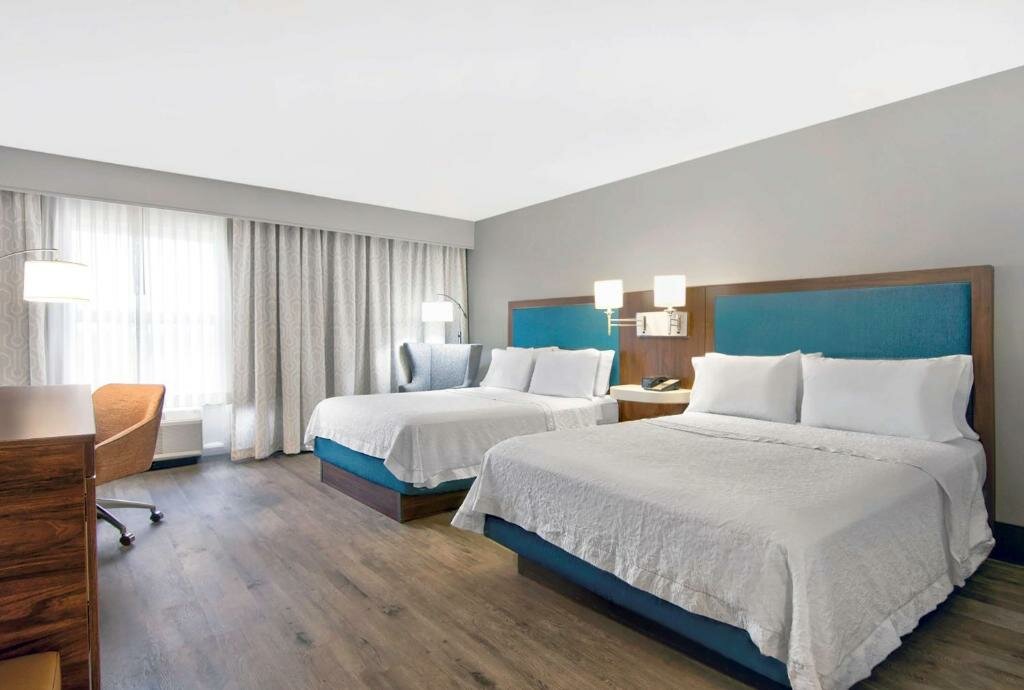 Quadruple Guest room Hampton Inn Ft. Lauderdale Airport North Cruise Port