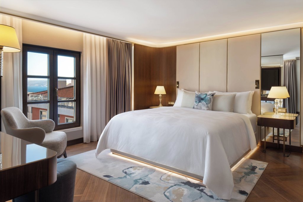 Premier Double room JW Marriott Istanbul Bosphorus